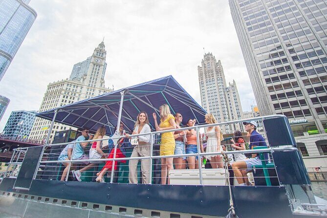 BYOB Chicago River Guided History Tour - The Party Barge Setup: U-Shaped Bar, Ice Coolers, and Onboard Comfort