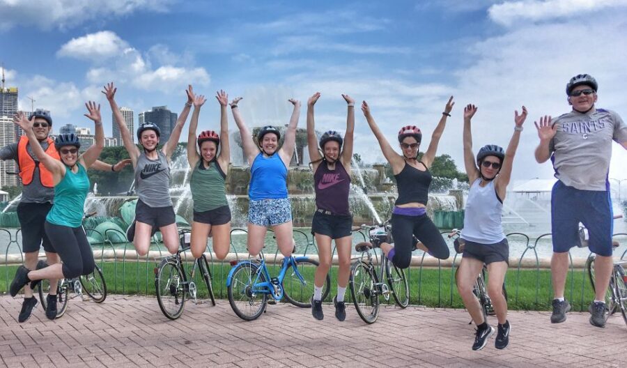 Chicago: Ultimate City Attractions Bike Tour - Lakefront Breathing Room: Parks, Gardens, and Burnham Harbor Views