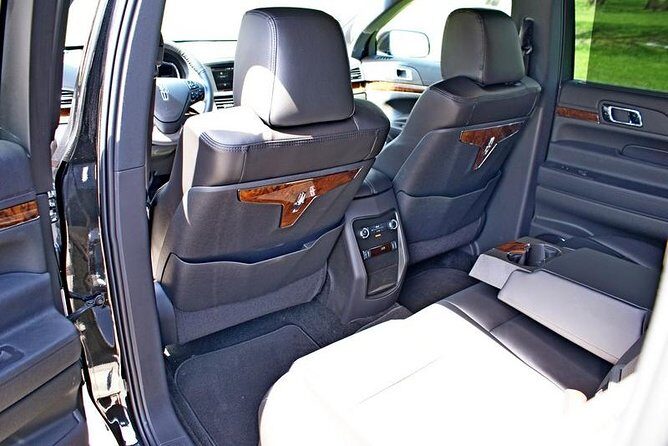 Chicago ↔ Midway Airport, Top Rated Private Sedan Transfer - Chicago Midway to Downtown: Why This Transfer Works