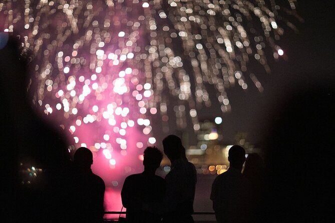 City Cruises Chicago: Fireworks Signature Dinner Cruise - Key things to know before you board
